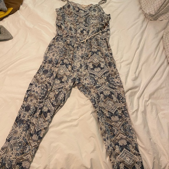H&M floral jumpsuit - Picture 2 of 5